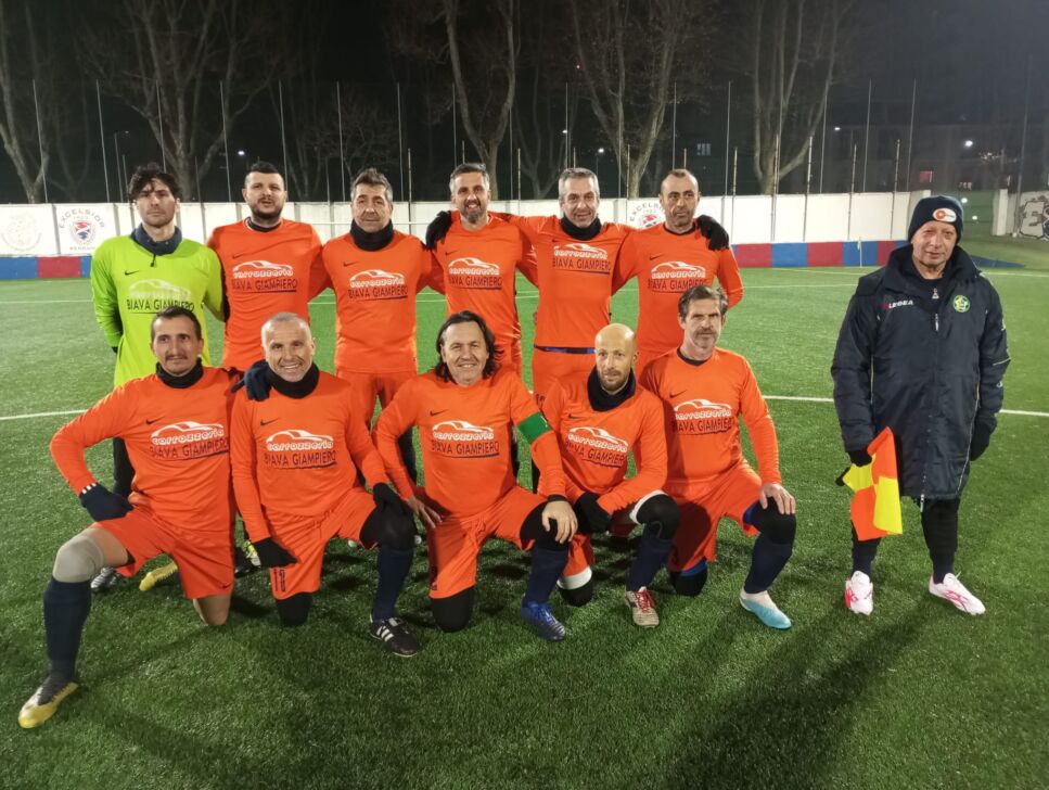 Calcio Over Nicogesteam Alla Grande Contro I Randagi Celadina