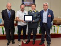 Lotta al razzismo: le Fiamme Gialle premiano mister Trocchia