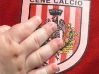 Il Cene Calcio regala le mascherine ai dipendenti della RSA locale