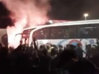 L’incredibile bagno di folla a Orio per gli eroi nerazzurri che hanno trionfato in casa del Napoli nel video di Simone Fornoni