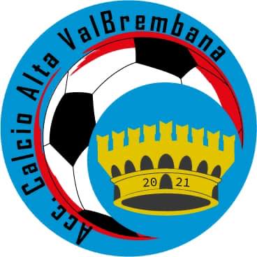 Accademia Calcio Alta Val Brembana. Che non sia un’occasione per gli amministratori per lavarsene le mani. E’ impietoso il confronto tra gli impianti di Sant’ Omobono, Rovetta e l’arretrata Piazza Brembana