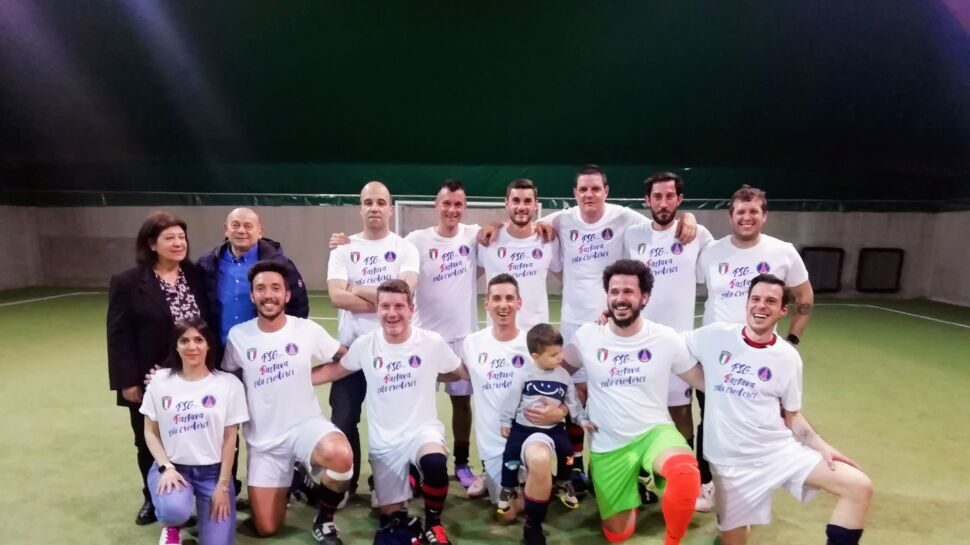 Calcio a cinque, CSI. Il PSG Valbrembo festeggia una storica promozione nel Gruppo B e dedica il successo a Giovanni Abalsamo