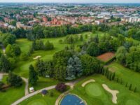 Il Crazy Padel Bergamo sbarca sui colli. Oltre ai campi di Treviolo, ora quelli del Bergamo Golf