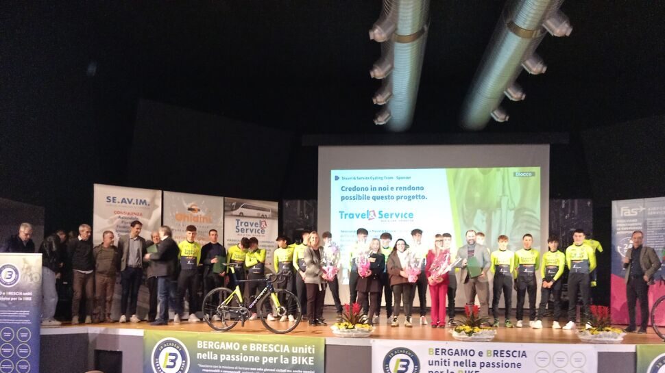 Travel & Service Cycling Team, presentata a Grumello la nuova squadra Juniores frutto di un progetto che ha unito Lucio Dognini, Gianfranco Morbi, Silvia Trotti