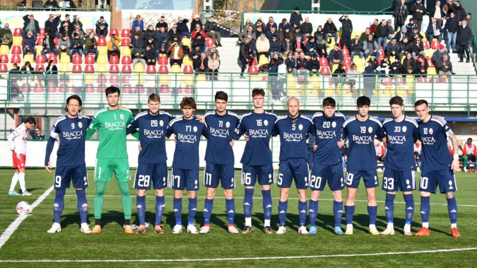 Serie D Girone B – Piacenza in dieci ma il Villa Valle non ne approfitta