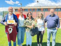 Giovanili. Torneo Amec, a Paladina una festa per tanti baby calciatori con Nino Vialli