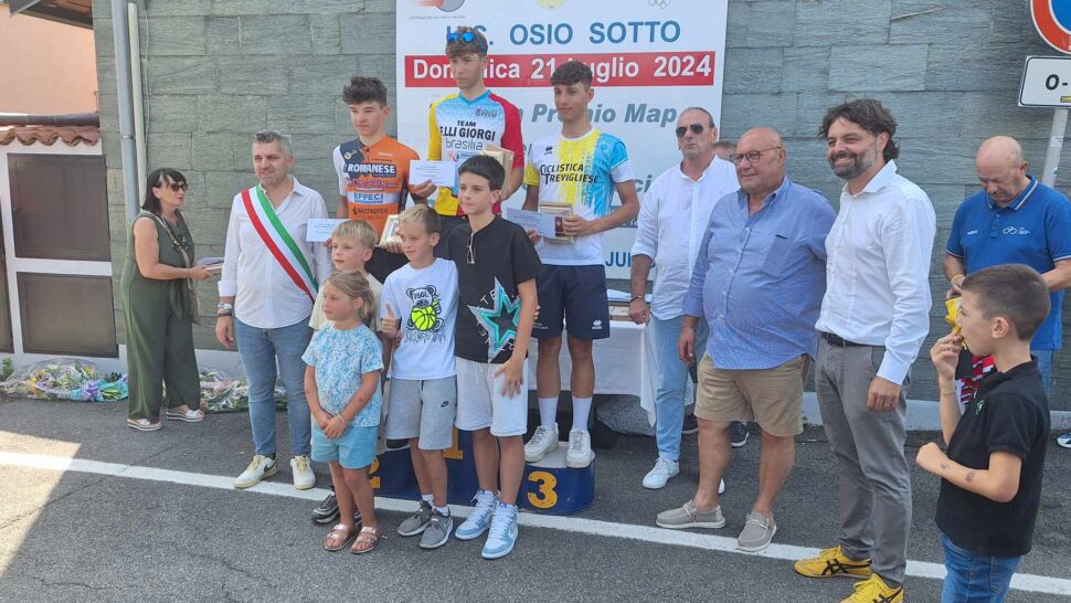 Ciclismo – A Osio Sotto Gardani è un fulmine al traguardo