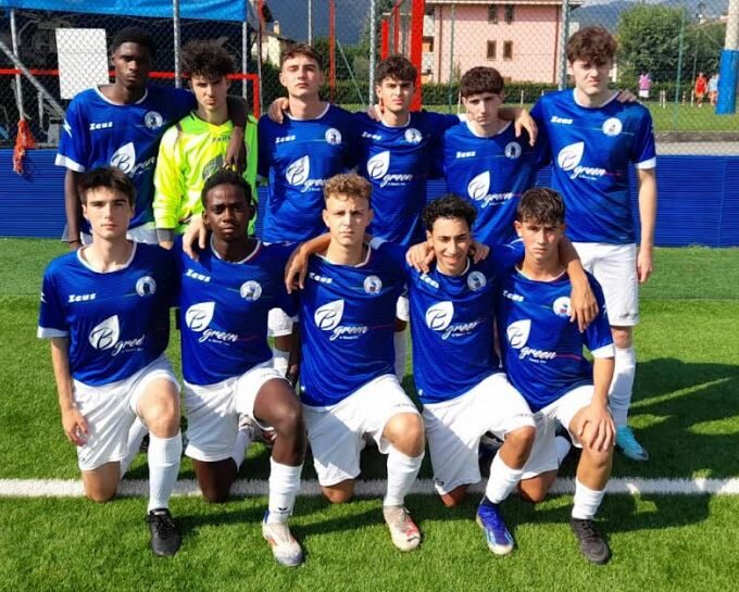 Juniores Regionale B, poker La Torre all’Azzano che paga l’inferiorità numerica