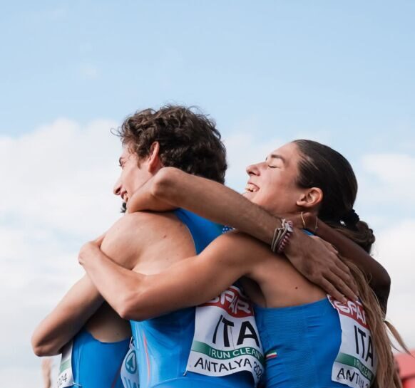 La Val Gandino e Ranica si tingono d’azzurro: Parolini e Zenoni, oro europeo per la staffetta mista nel cross