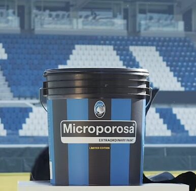 Una pittura unica per i tifosi dell’Atalanta: MICROPOROSA® celebra eccellenza e passione sportiva