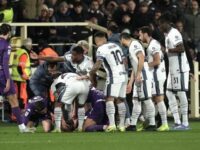 La bellezza della gente del calcio, tutta, di fronte all’immensa preoccupazione per il malore di Edoardo Bove