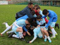 Calcio giovanile. L’appello di mister Menegazzo: “Ragazzi nell’abuso dei social. Basta telefoni al campo”